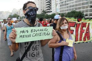 У Бразилії тривають протести проти ЧС