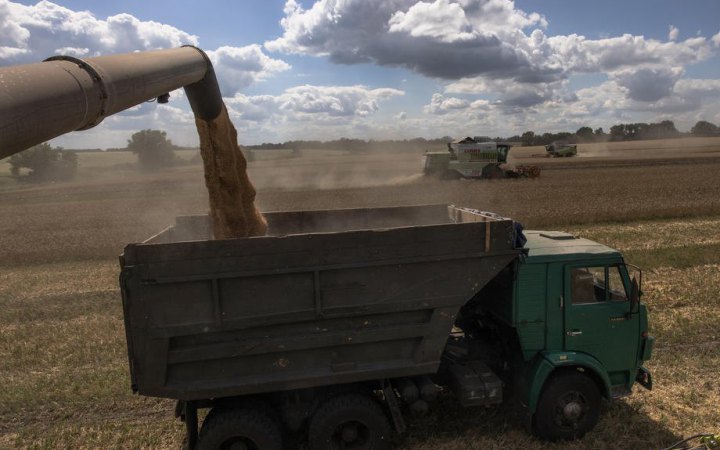 Від початку вторгнення РФ Україна експортувала 32,2 млн тонн зернових, олійних культур і продуктів їхньої переробки
