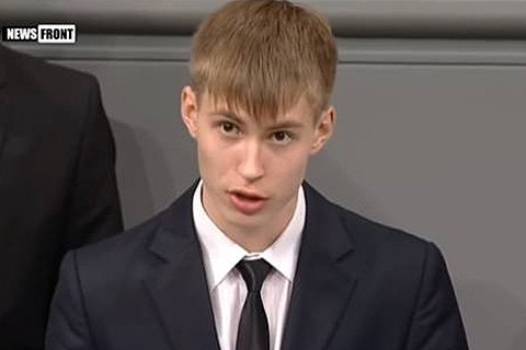 На российского школьника подали заявление в ФСБ за выступление в Бундестаге