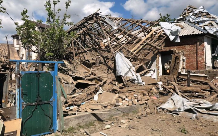 Росіяни атакували Дніпропетровщину дронами та артилерією