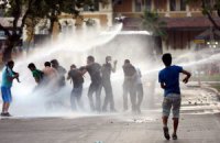 У Туреччині поліція застосувала водомети проти незадоволених результатами виборів