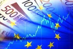 Евро на межбанке упал до 10,47 грн