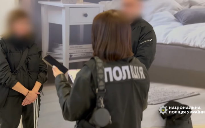 На Одещині жінка за $6,5 тисяч "замовила" побиття колишнього чоловіка, щоб той переписав на неї майно 