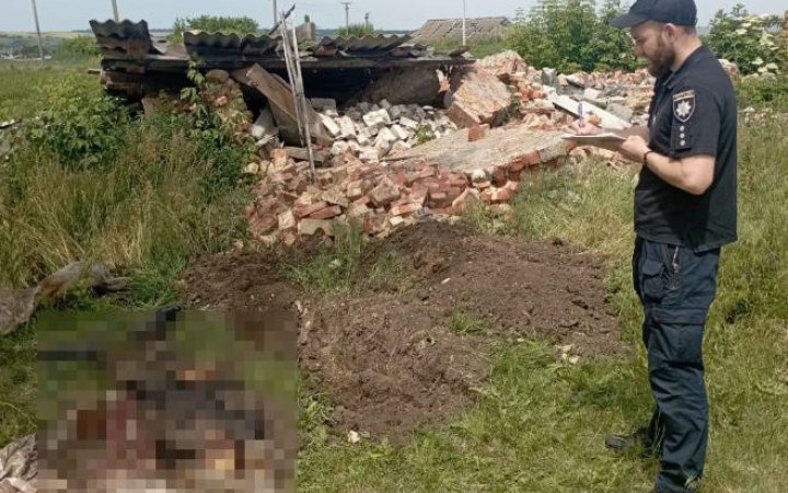 Правоохоронці ексгумували на Харківщині тіло вбитого росіянами чоловіка