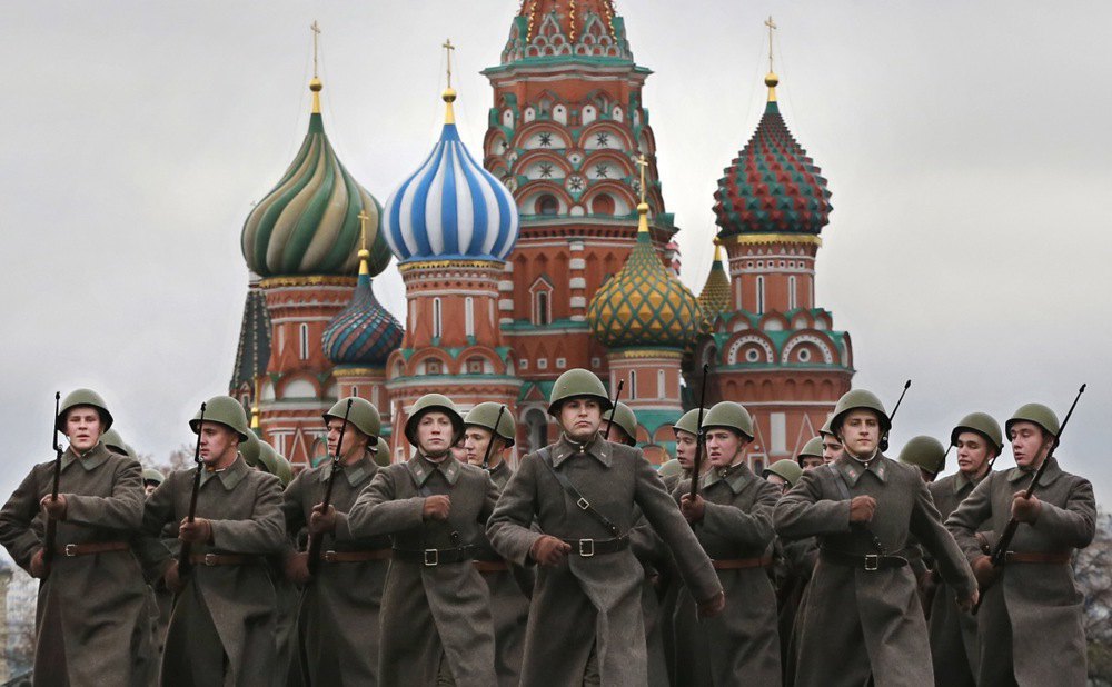 Репетиція параду на Червоній площі в Москві, Росія, 5 листопада 2017 року.