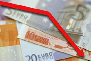 Евро упал на межбанке 