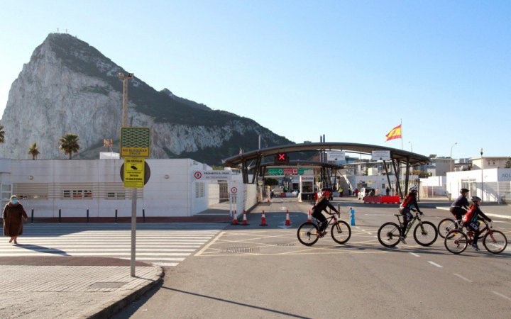 Іспанія готова підписати угоду з Британією щодо статусу Гібралтару