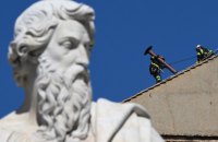 Обрання нового Папи: у Ватикані встановили комин над Сікстинською капелою