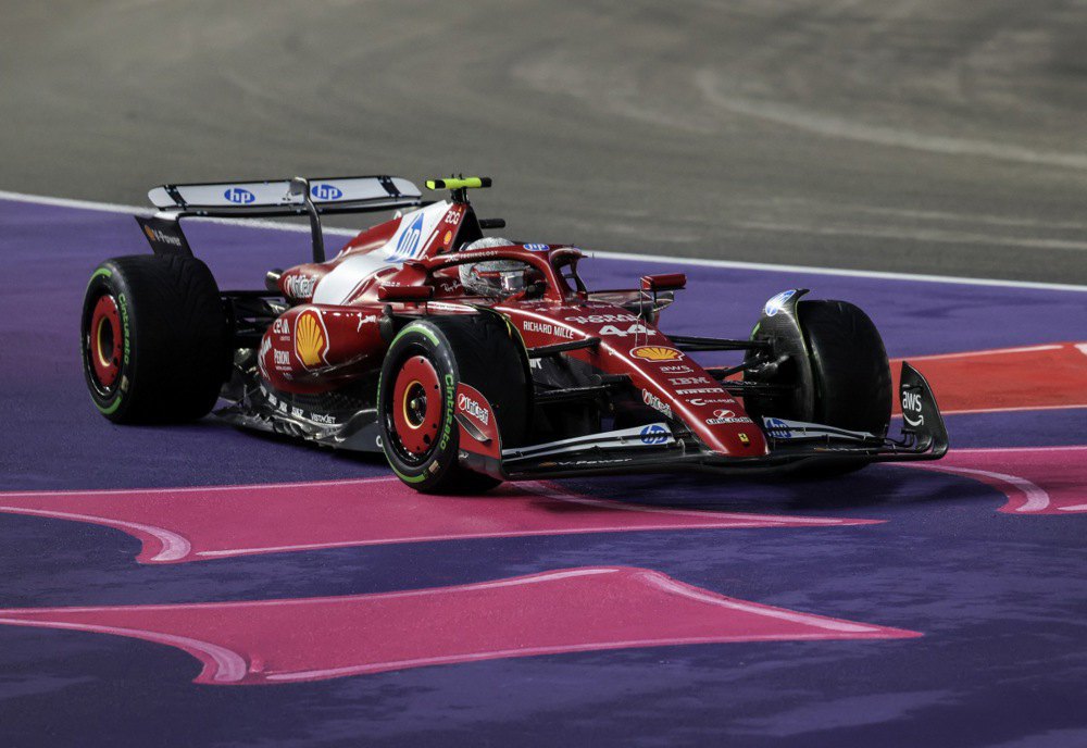 Гемілтон під час практичного заїзду