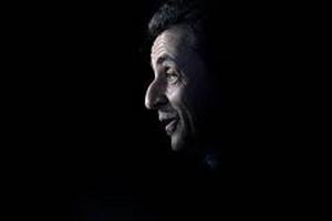 Николя Саркози отстает от главного конкурента на 6,5%