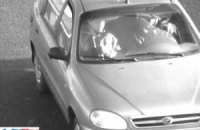 ЗМІ опублікували фото імовірних вбивць Нємцова у машині