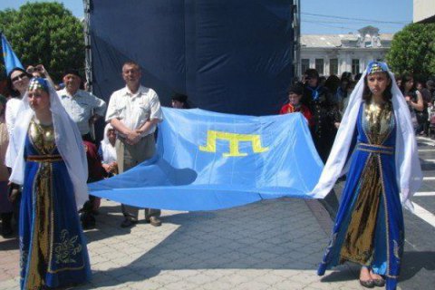 Порошенко пообещал направить в Раду законопроект о крымскотатарской автономии в сентябре
