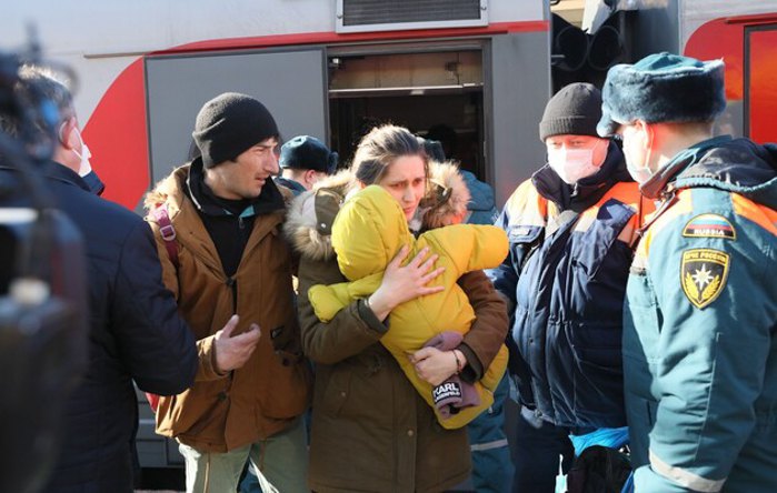  Росія проводить насильницьку депортацію у ще окупованому Херсоні.