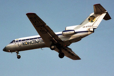 Запорожский авиаперевозчик перешел в собственность компании из ОАЭ