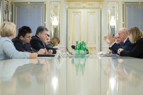 Порошенко призвал Совет Европы помочь с освобождением политзаключенных в РФ