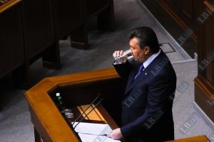 ​Янукович подписал программу "Питьевая вода Украины"  