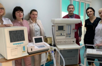 Лікарня в Херсоні отримала гуманітарне медичне обладнання