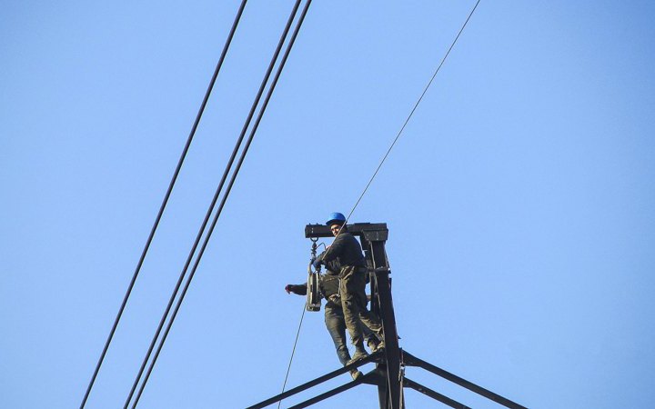 Унаслідок бойових дій знеструмлені споживачі у семи областях України, — Міненерго