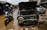 Раптові повені в Найробі забрали життя 23 людей і порушили роботу головного аеропорту