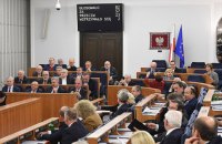 Сенат Польщі вночі прийняв закон про Інститут нацпам'яті, - ЗМІ