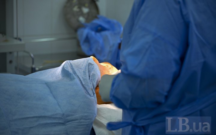 Порівнюючи з іншими країнами, в Україні доволі доступна нескладна меддопомога, а от зі складною проблеми, – замміністра в МОЗ