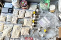 До суду передали справу про масштабне виробництво наркотиків у Києві