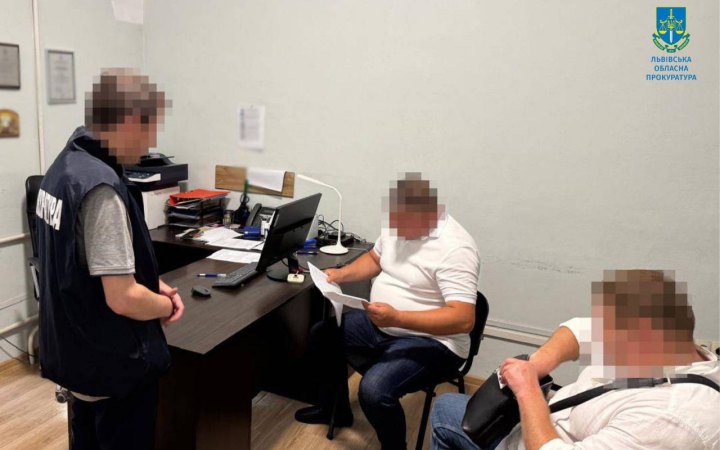 На Львівщині посадовців лісгоспу підозрюють у масштабних зловживаннях зі збитками довкіллю на 42 млн грн