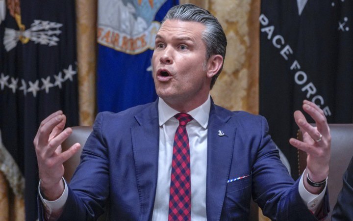 Пентагон інтегрує у мережу відомства чат-бот Grok Ілона Маска