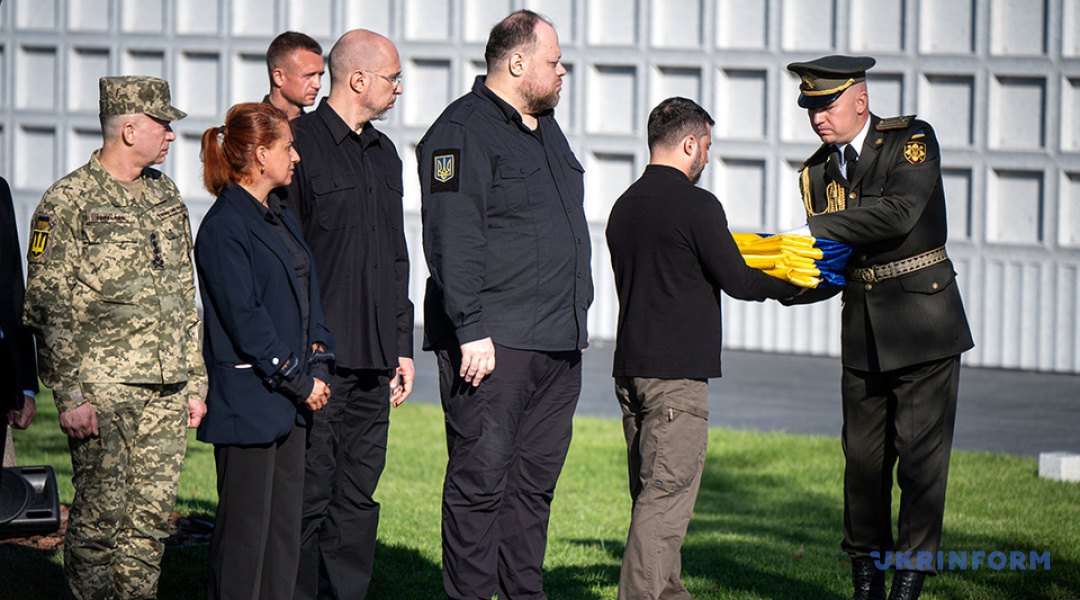 За участі Президента Володимира Зеленського відбулося офіційне відкриття Національного військового меморіального кладовища.