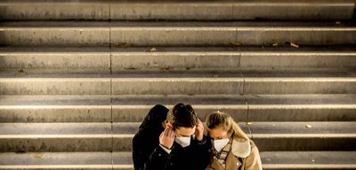 COVID-19 існує, і пандемія не скінчилась. Що й досі важливо знати про коронавірусну хворобу 