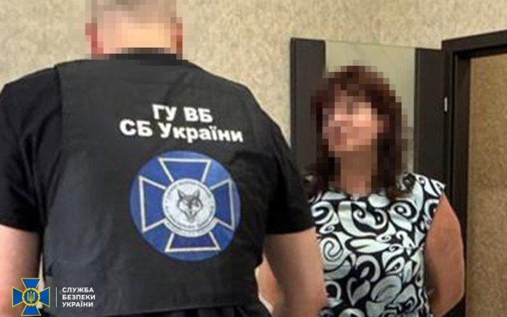 В Одесі затримали жінку, яка коригувала ворожі удари по місту і передавала ворогу номери військових автомобілів 