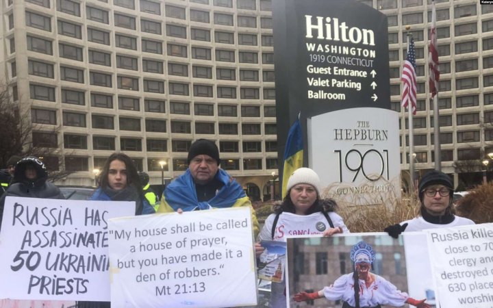 Українці організували мітинг у Вашингтоні проти російських пасторів