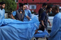 У Кашмірі нападники влаштували стрілянину по туристах, загинули понад 20 людей