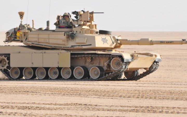 Перші танки Abrams уже в Україні, – Зеленський 