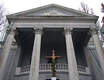 Европарламент обеспокоен ситуацией с ремонтом костела Св. Иосифа в Днепропетровске