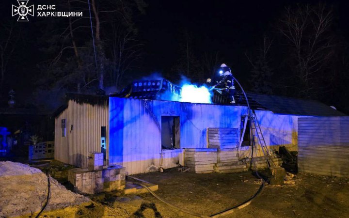 В Харкові на території цвинтаря сталася пожежа, двоє людей загинули