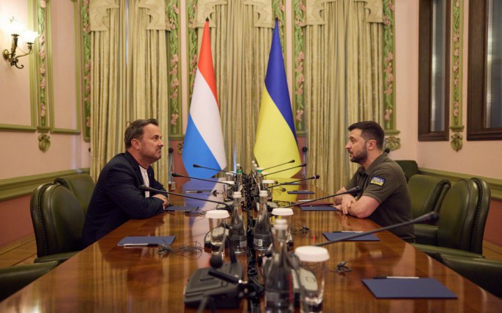 Зеленський зустрівся в Києві з прем'єр-міністром Люксембургу