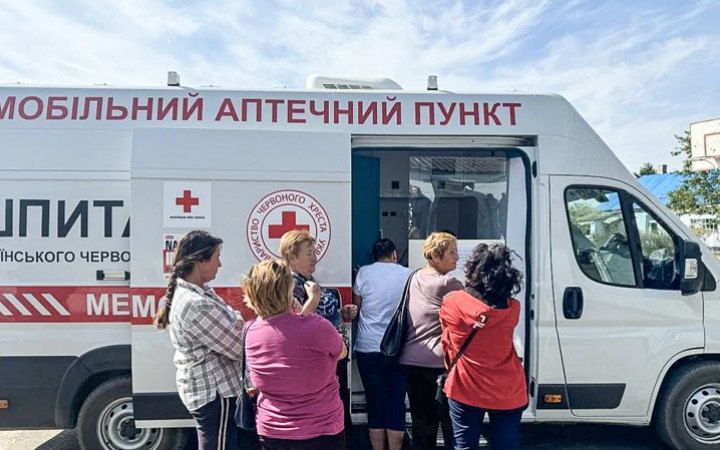Там, де нема стаціонарних аптек: в Україні працюють 29 мобільних аптечних пунктів