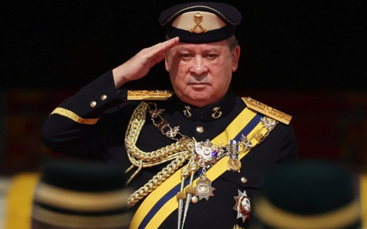 Король Малайзії здійснить державний візит до Росії і зустрінеться з Путіним 