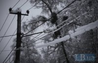 Крымский поселок три дня живет без света, воды и тепла