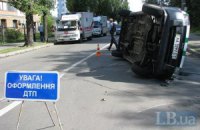 В Киеве джип протаранил машину инкассаторов 