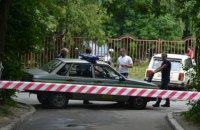 Міліціонери виявили "розтяжку" у підвалі житлового будинку у Львові