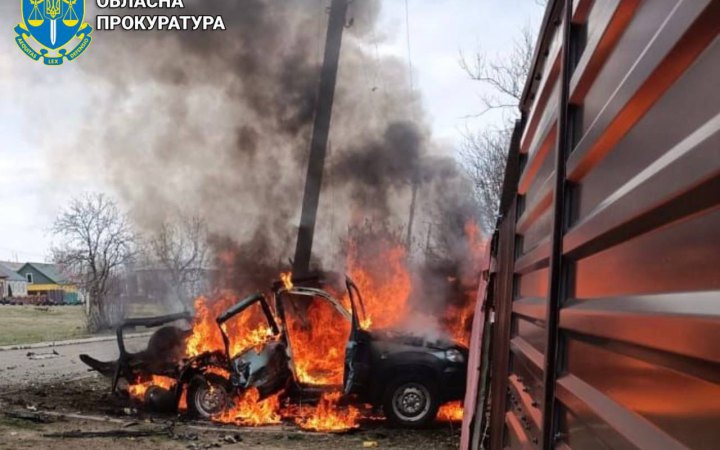 На Харківщині окупанти атакували цивільне авто, є жертви