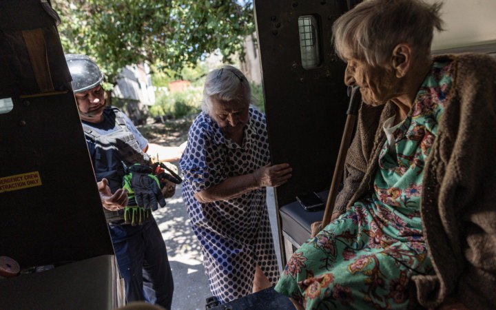 Із Костянтинівки вдалося евакуювати 12 людей, з них троє – маломобільні