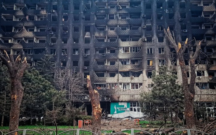 "Казки для дурнів": BBC поспілкувалася з мешканцями Маріуполя про справжній стан справ у місті