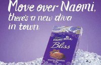 Наоми Кэмбелл засудит Cadbury за сравнение ее кожи с шоколадкой