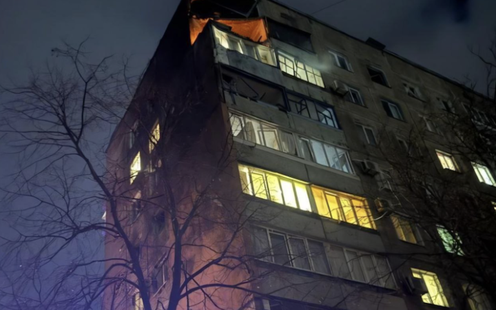 Ворог нічними обстрілами поранив 3 людей в Дніпропетровській області 