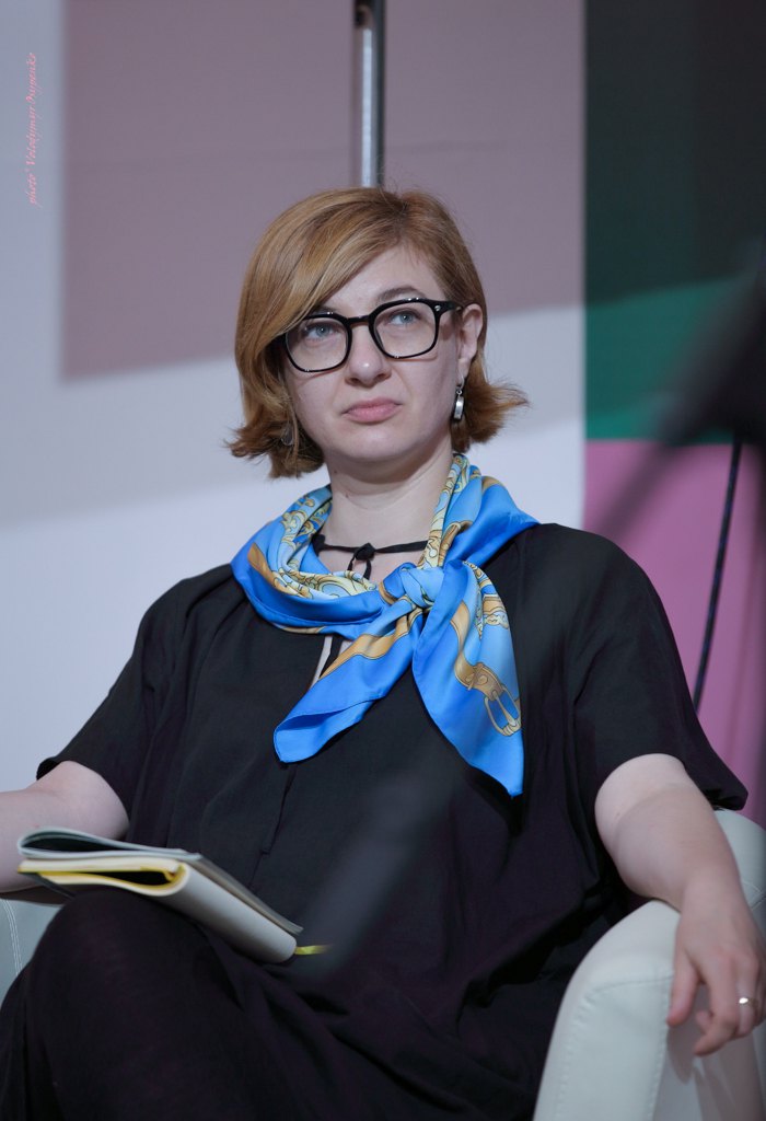 Олена Гусейнова під час Книжкового Арсеналу у 2023 