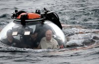 Путін занурився у батискафі на дно Чорного моря