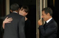 Обама пожелал Саркози, чтобы его дочь была больше похожа на маму, чем на папу